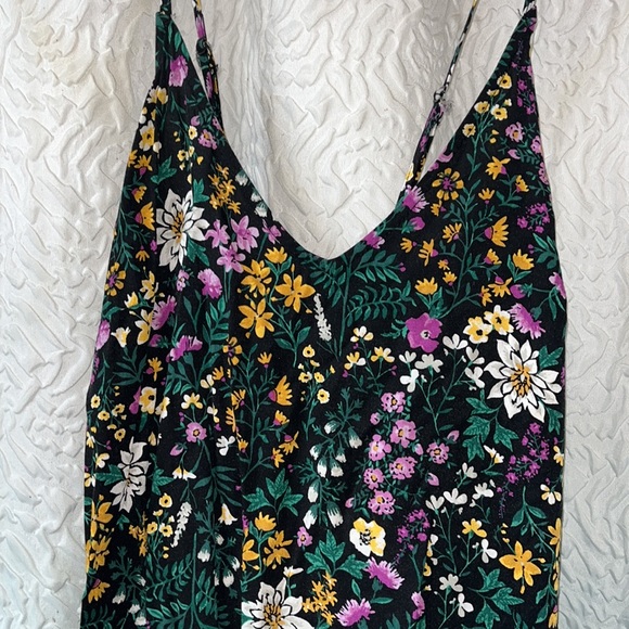 Old Navy Flower Dress - Picture 2 of 4